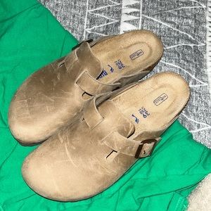 BRAND NEW! Boston Birkenstocks Leather Taupe Size:8 WOMEN’S